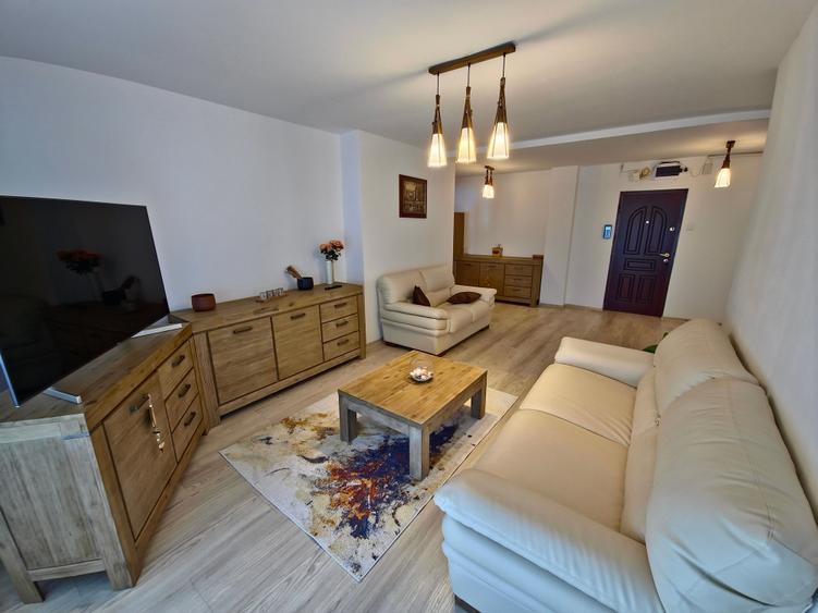 Vedere la mare Faleza Nord 3 camere mobilat utilat loc de parcare termen lung - 28