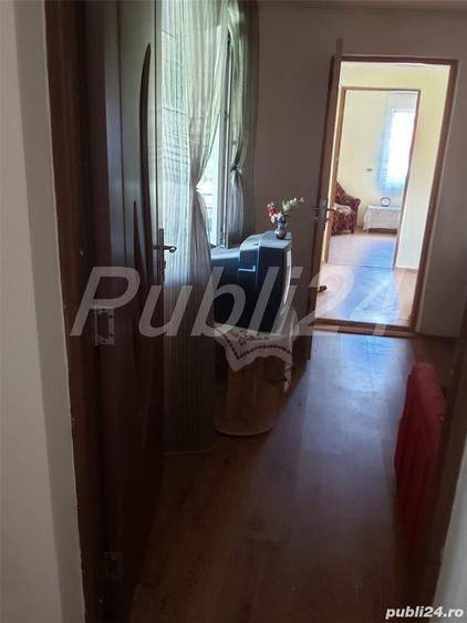 Casa de vanzare la 20 de km.de Pite?ti. - 8