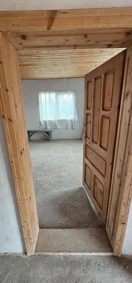 Casa de vanzare, com.Luciu - 1