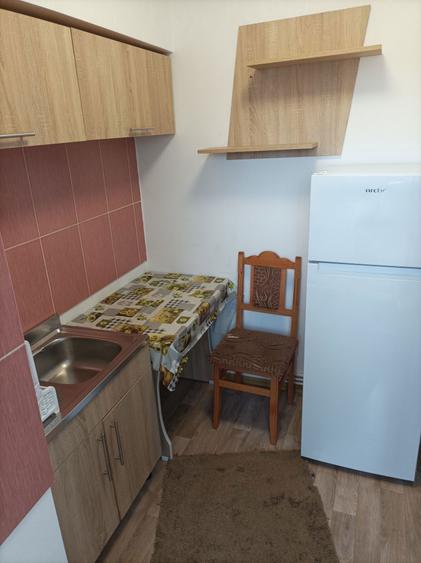 Inchiriez apartament cu o camera in Barlad, dotat corespunzator - 2