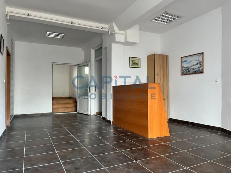 Spatiu locativ sau hala cu suprafata de 1884 mp pe teren de 3883 mp - 13