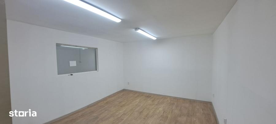 Spațiu comercial, de 325 mp, în Basarabia