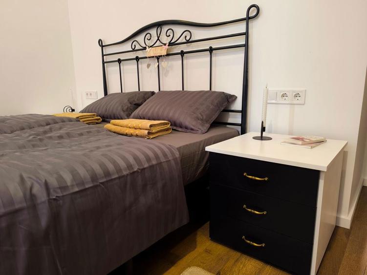 Vand apartament 3 camere, Central, Turda, 47 mp, parter, curte comuna - 2