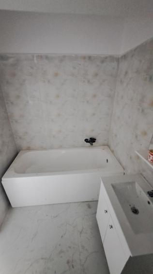 APARTAMENT 3 CAMERE DECOMANDAT BLOC NOU-  PRET PROMOTIONAL - BLOC SUPERB - 36