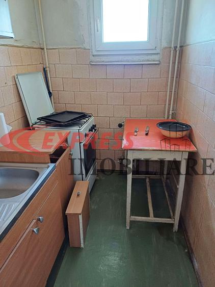 Titan, 1 Decembrie 1918, Trapezului, Metrou - 2