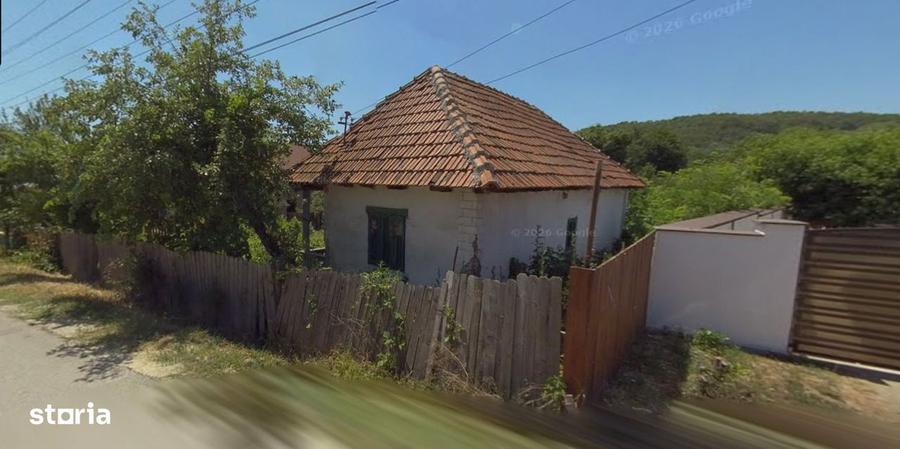 Vand casa ?i teren 1.549 mp in Bradet, com. Matasari - 2