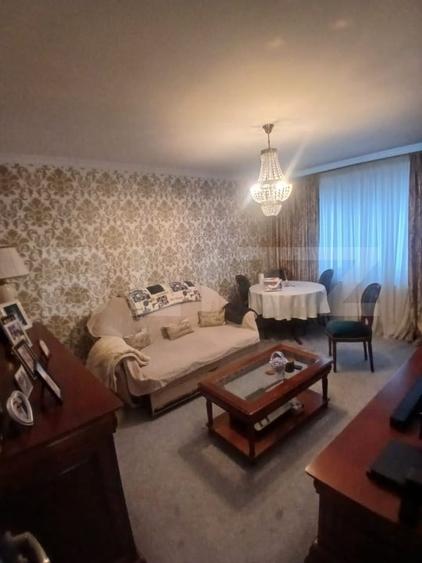 Apartament de vanzare, cu 2 camere, decomandat, zona Visani - 6