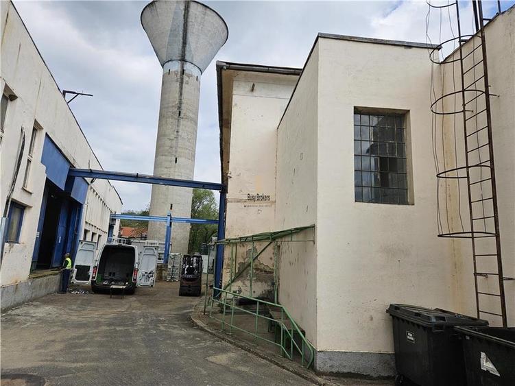 Proprietate Industriala - 4000 mp - Productie - Office - 27