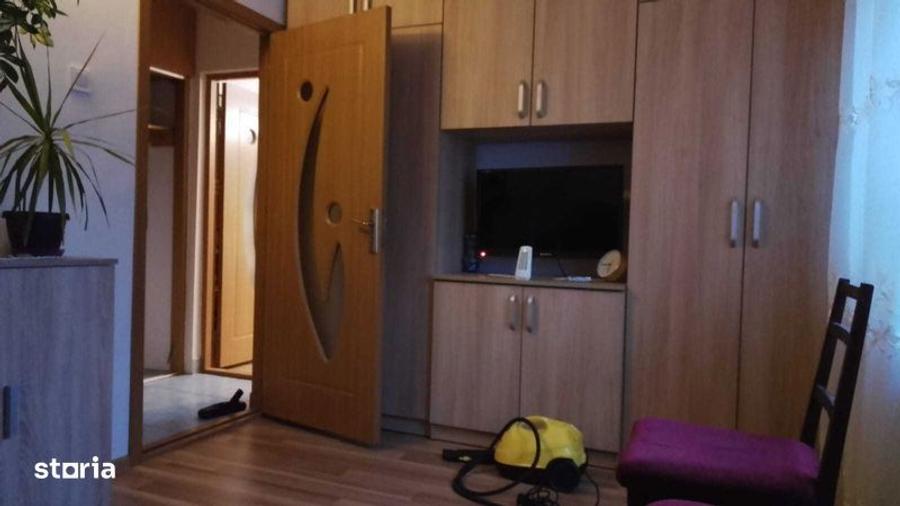 Inchiriere apartament 3 camere Micro 3 - 3