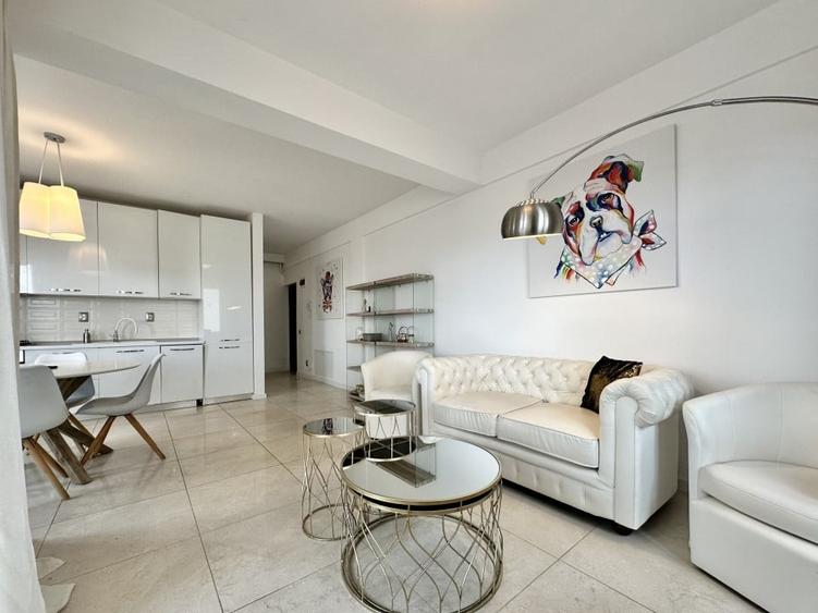 Inchiriere Apartament 2 camere, garaj, langa Grand Hotel Italia - 2