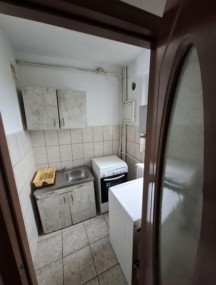 Garsoniera Tatarasi str.Eternitare bloc de apartamente - 5
