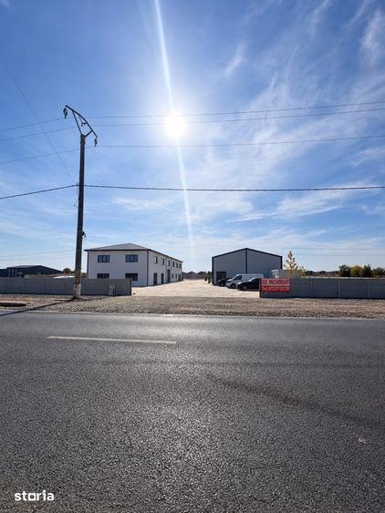 Spațiu comercial, de 360 mp, în Frumușani