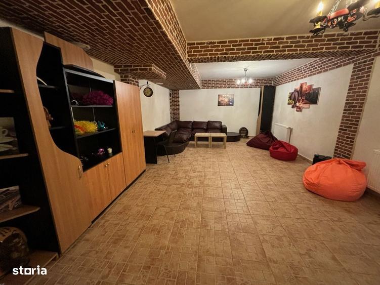 Casă cu 4 camere în Berceni