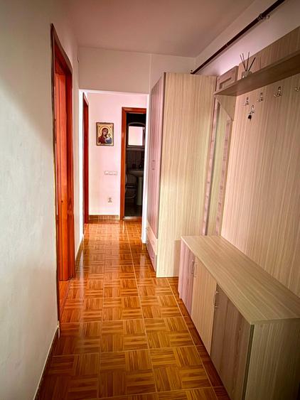 Apartament cu 2 camere decomandat în Ostroveni