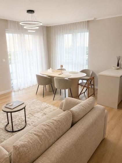 Apartament cu 3 camere decomandat în Central