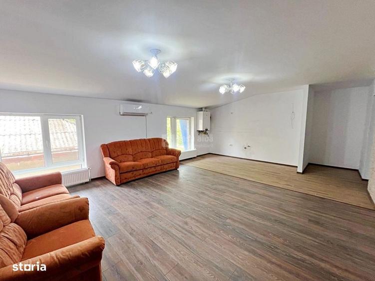 Apartament cu 4 camere decomandat în Sud