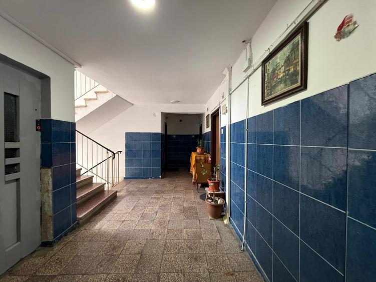 Apartament cu 2 camere decomandat, mobilat în Militari