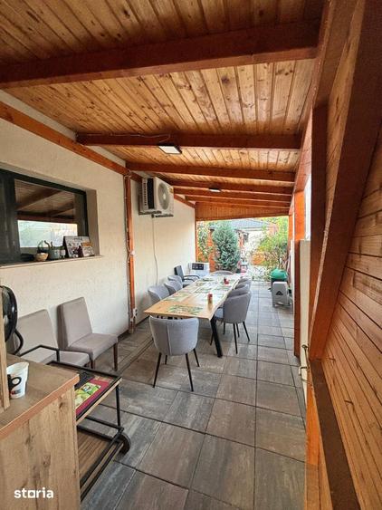 Casă cu 5 camere cu Teren 570 Mp în Corbeanca