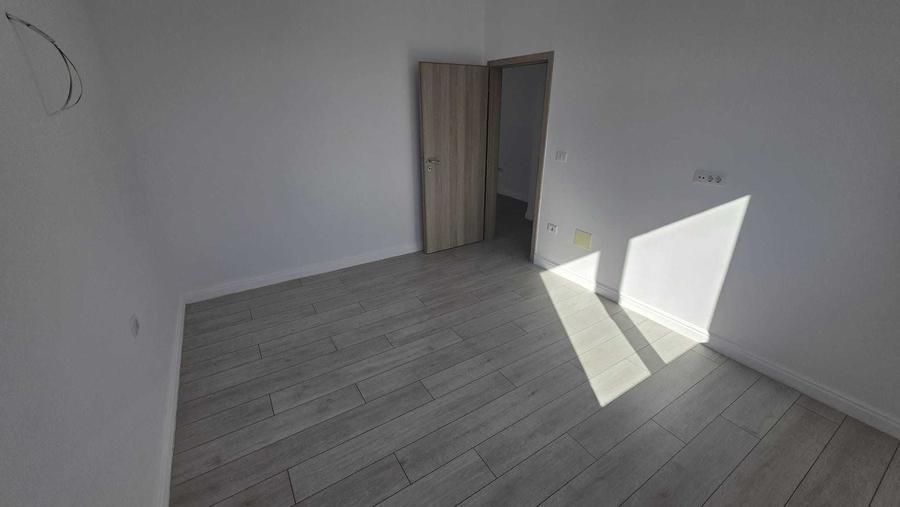 Apartament cu 2 camere semidecomandat în Braytim
