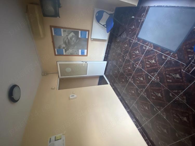 Spațiu comercial, de 65 mp, în Anda