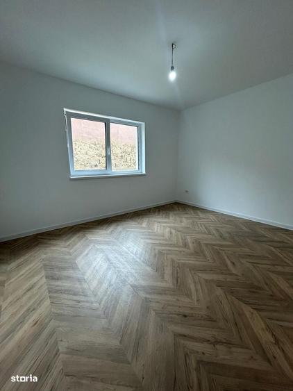 Apartament cu 2 camere decomandat în Rediu
