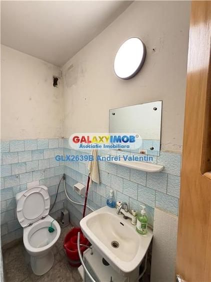 Apartament cu 3 camere decomandat, mobilat în Berceni