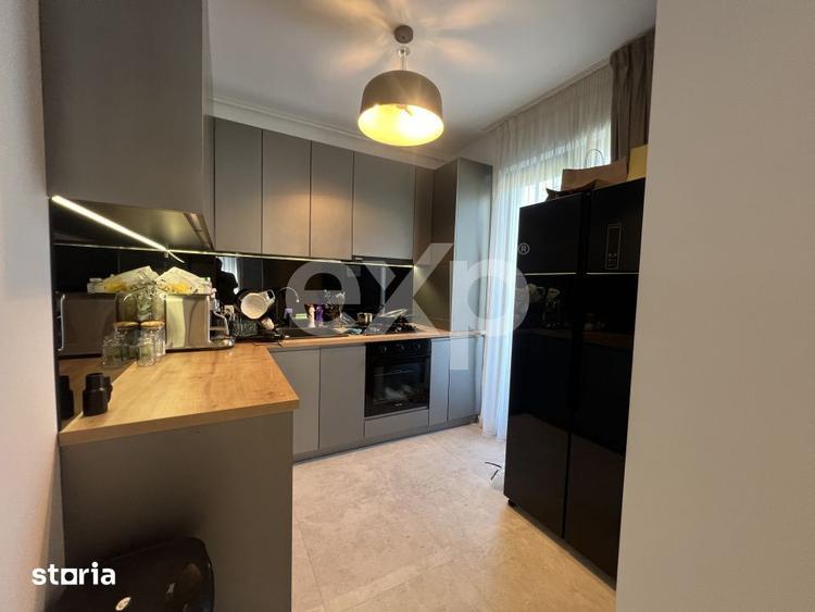 Apartament cu 3 camere decomandat în Străulești