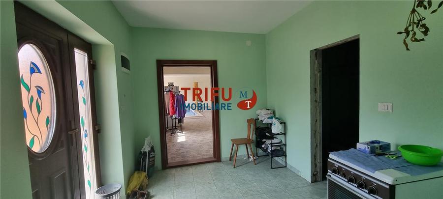 Casă cu 10 camere cu Canalizare în Ampoi 1
