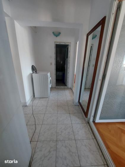 Vanzare apartament 3 camere, zona micro 4 - Targoviste - 6