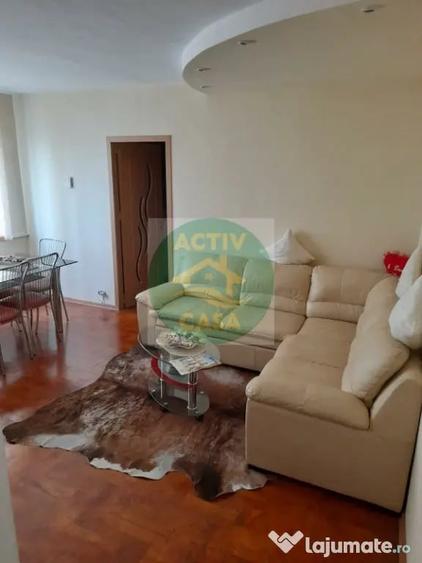Apartament 2 camere, zona Liceul nr. 2 - 1