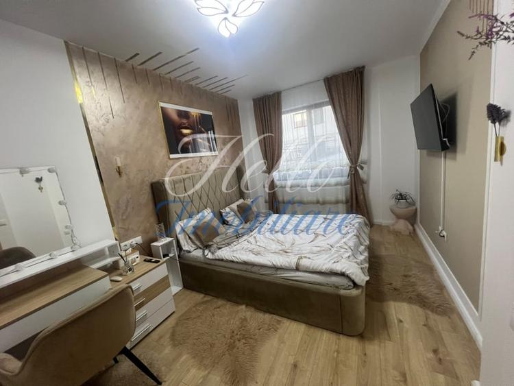 Apartament cu 2 camere semidecomandat, mobilat în Florești