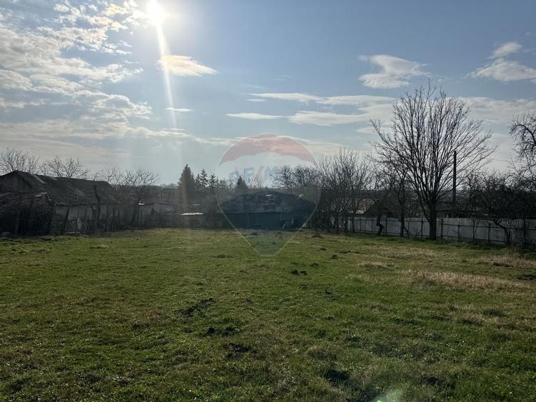 Casă / Vilă cu 3 camere de vânzare - 12