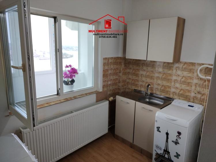 Garsoniera cf.1 cu vedere superba spre Dunare ! - 4