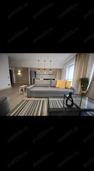 De vanzare, apartament 3 camere - 2