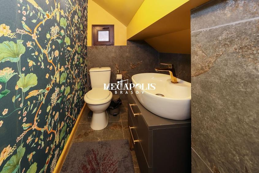 Pensiune/Vilă de vânzare în Bran | 8 camere | 180 mp - 17