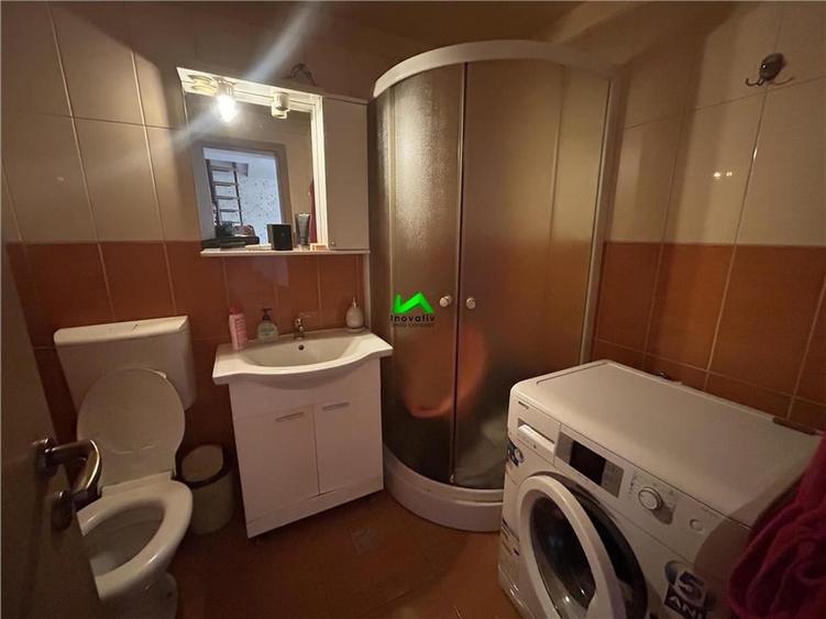 Apartament de vanzare 4 camere 2 bai Sibiu Turnisor - 9