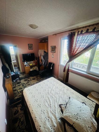 Apartament 3 camere Caracal - 1
