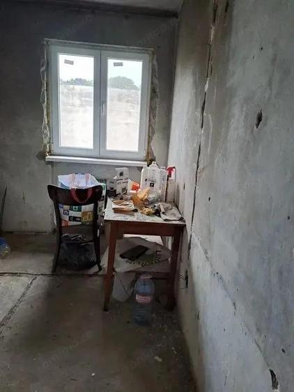 Mureseni - Vanzare apartament 1 camera - Str. Hunedoara - 1