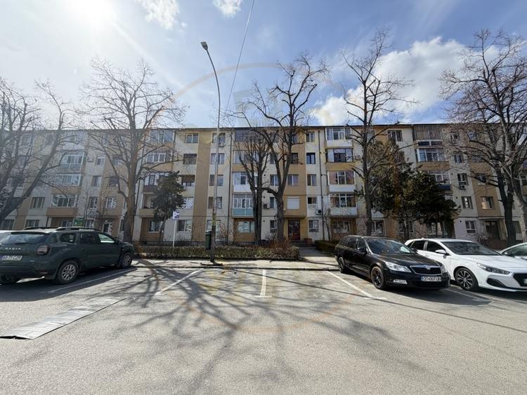 Apartament 2 camere etaj 1 - zona Gara Sud - 1