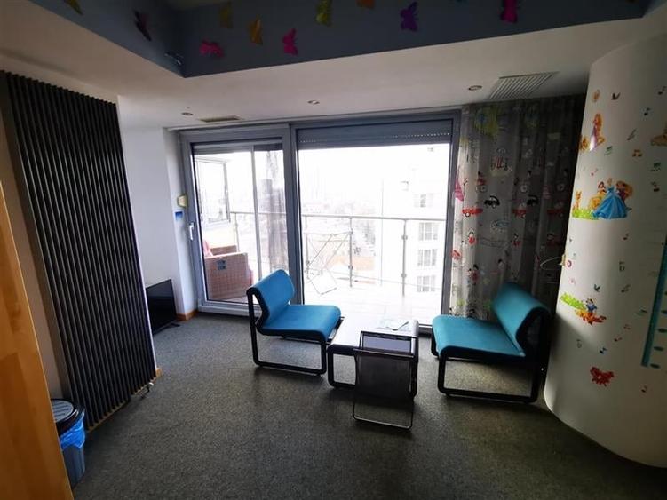 Inchiriere apartament si terasa, in strada Toamnei - 6