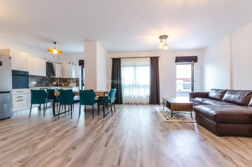 Apartament 3 camere, mobilier Mobexpert, lift, garaj, Calea Dumbravii