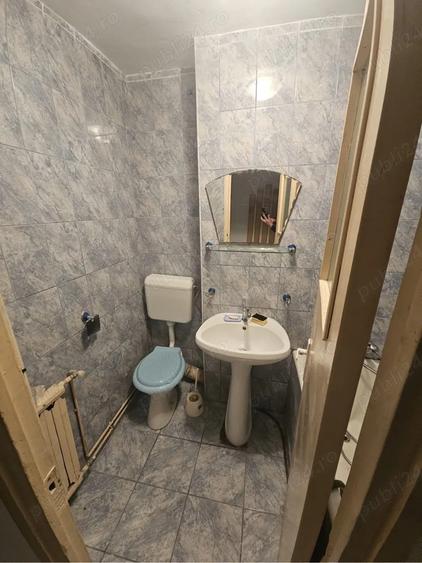 Vand apartament 2 camere - 1