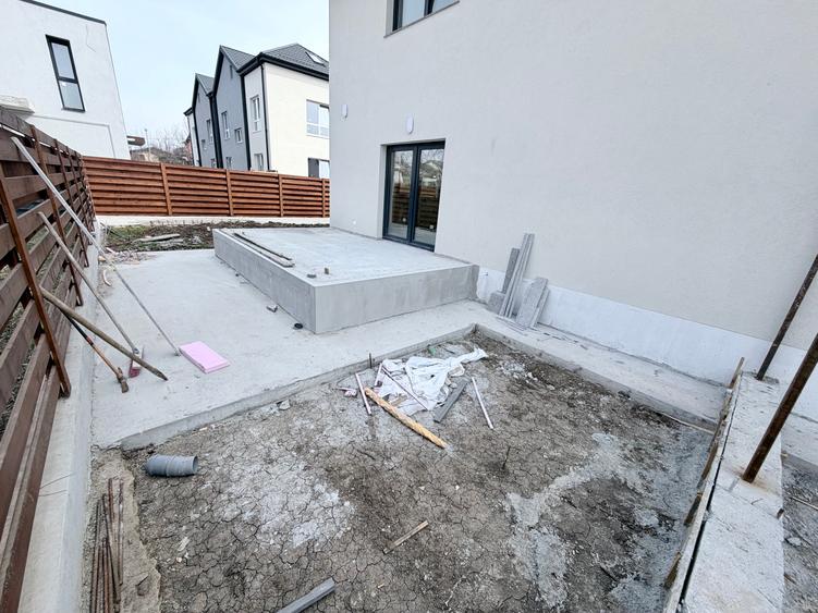 Oferta limitata. Casa P+1+Pod. 3 cam. Util 110mp. Teren 237mp - 5