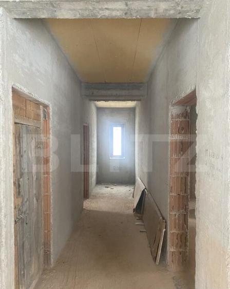 Pensiune la ro?u de vanzare, 18 camere, 726 mp, zona Vatra - 9