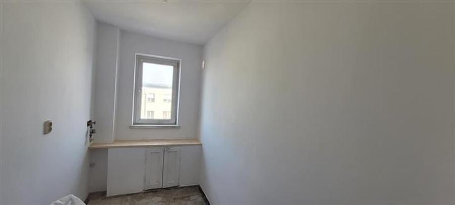 apartament oras Cisnadie, comision  0 - 4