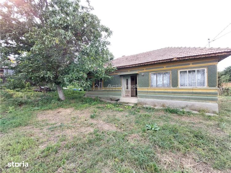 Casa 70 mp, teren 1415 mp , Zarnesti sat Fundeni - 1