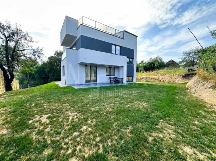 Casa 4 camere de vanzare in Feleacu - 1