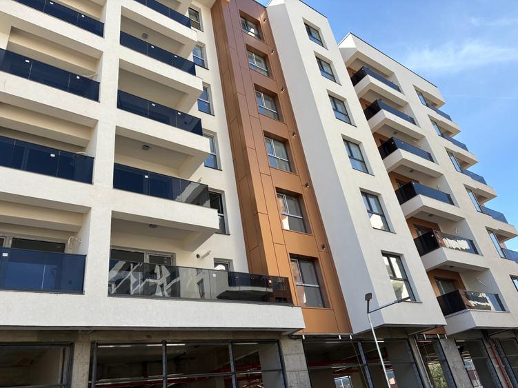 Apartament cu 2 camere decomandat în Olteniței
