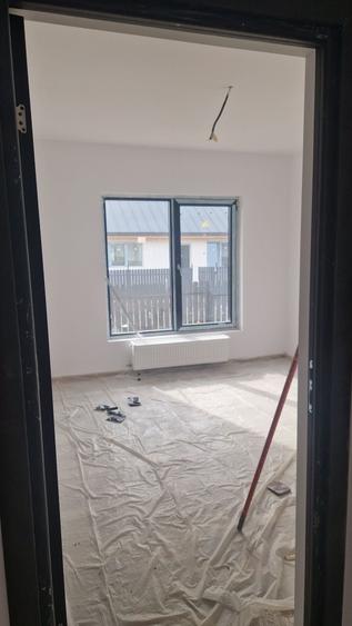 Casă cu 3 camere în Central
