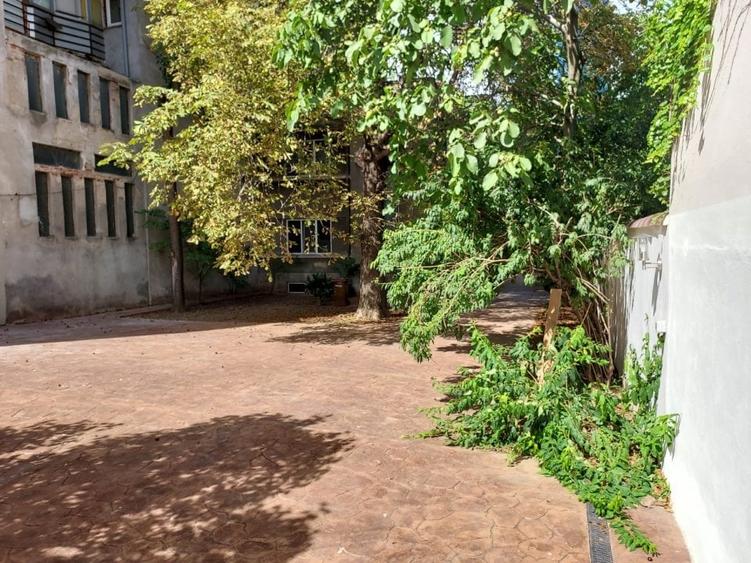 PIATA VICTORIEI-etaj 2 in VILA SUPERBA,130 MP LIFT,,TOTUL NOU,1700 EURO - 6